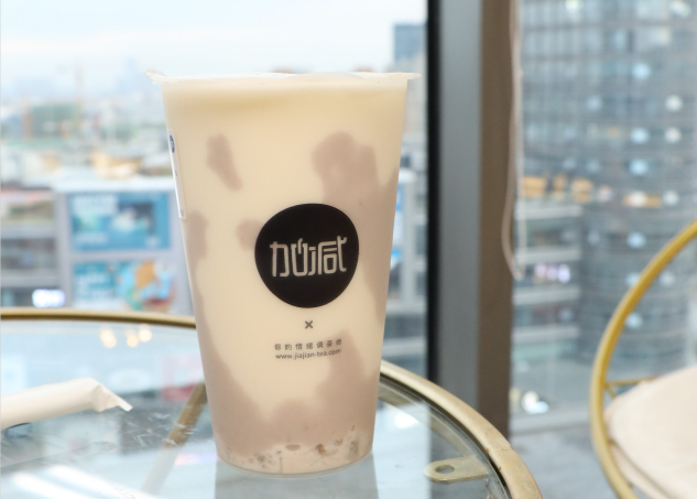 凯发k8天生赢家一触即发茶饮：奶茶加盟有哪些优势值得信赖
